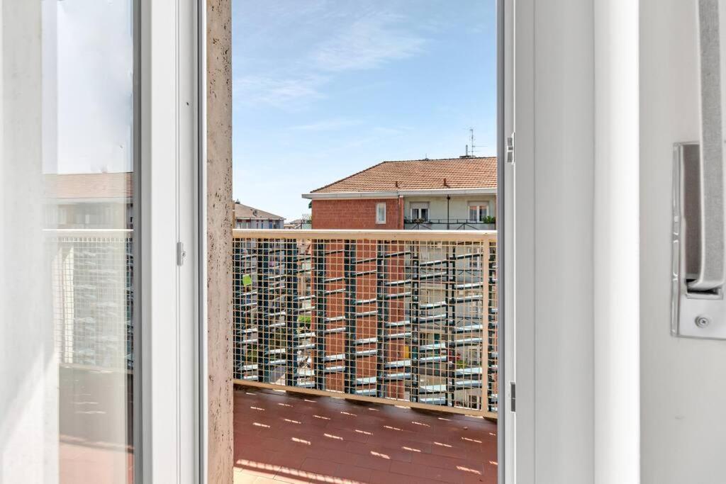 Апартаменты Alessia'S Flat - Caroli Милан Экстерьер фото